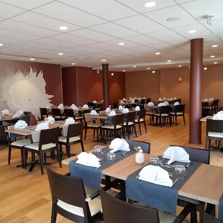 Hotel apartamentowy Domitys L'amarante Cahors