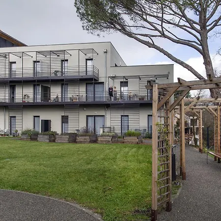Apartmanhotel Domitys L'amarante Cahors