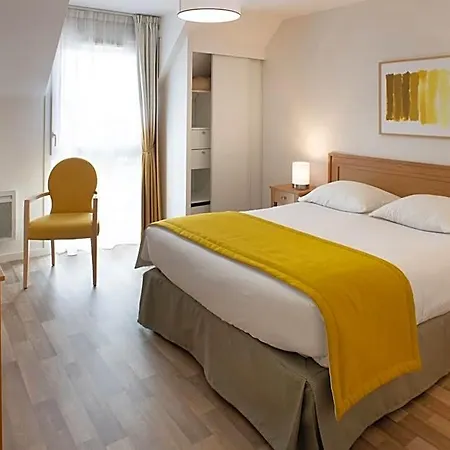 Domitys L'amarante Aparthotel Cahors