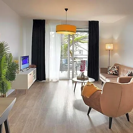Aparthotel Domitys L'amarante 4*
